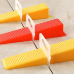 Автоматическая машина для формования пакетов, наполнения и запечатывания, для смешанных аппаратных продуктов.