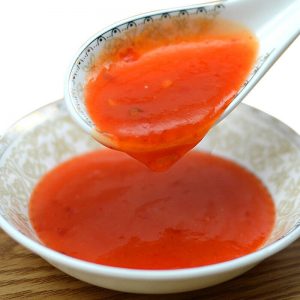 автоматическая упаковочная машина для соуса чили